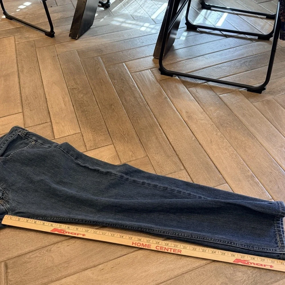 Levis 505 Jeans Mens 34x32 Blue Denim Straight Leg Regular Fit Medium Wash